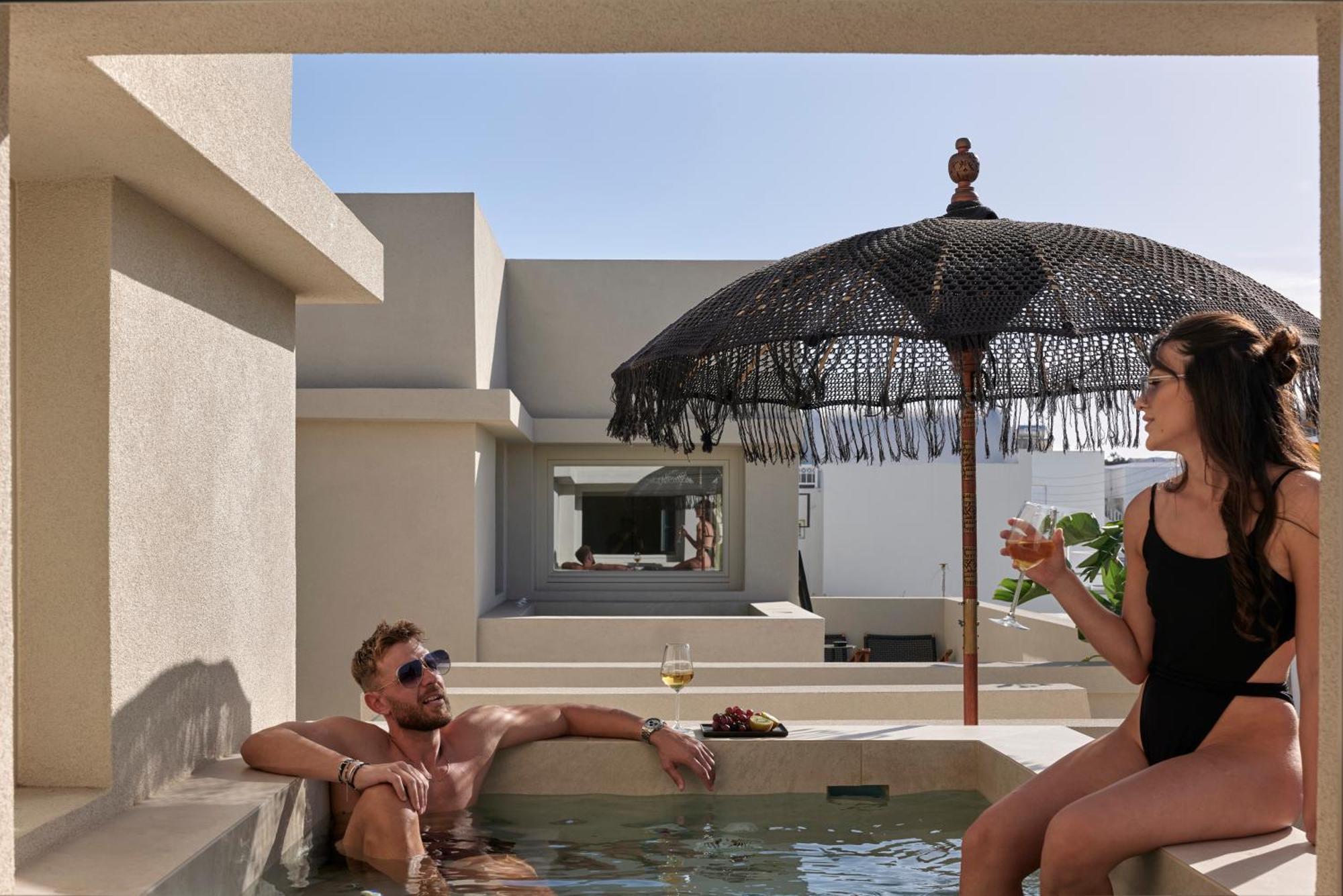 Alaso Design Suites Fira  Exterior foto